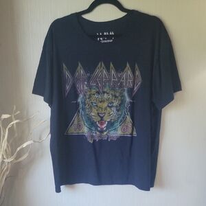 Def Leppard Black Graphic T-Shirt